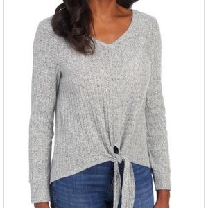 🆕 SILVERWEAR Ribbed Knit Tie Hem Top